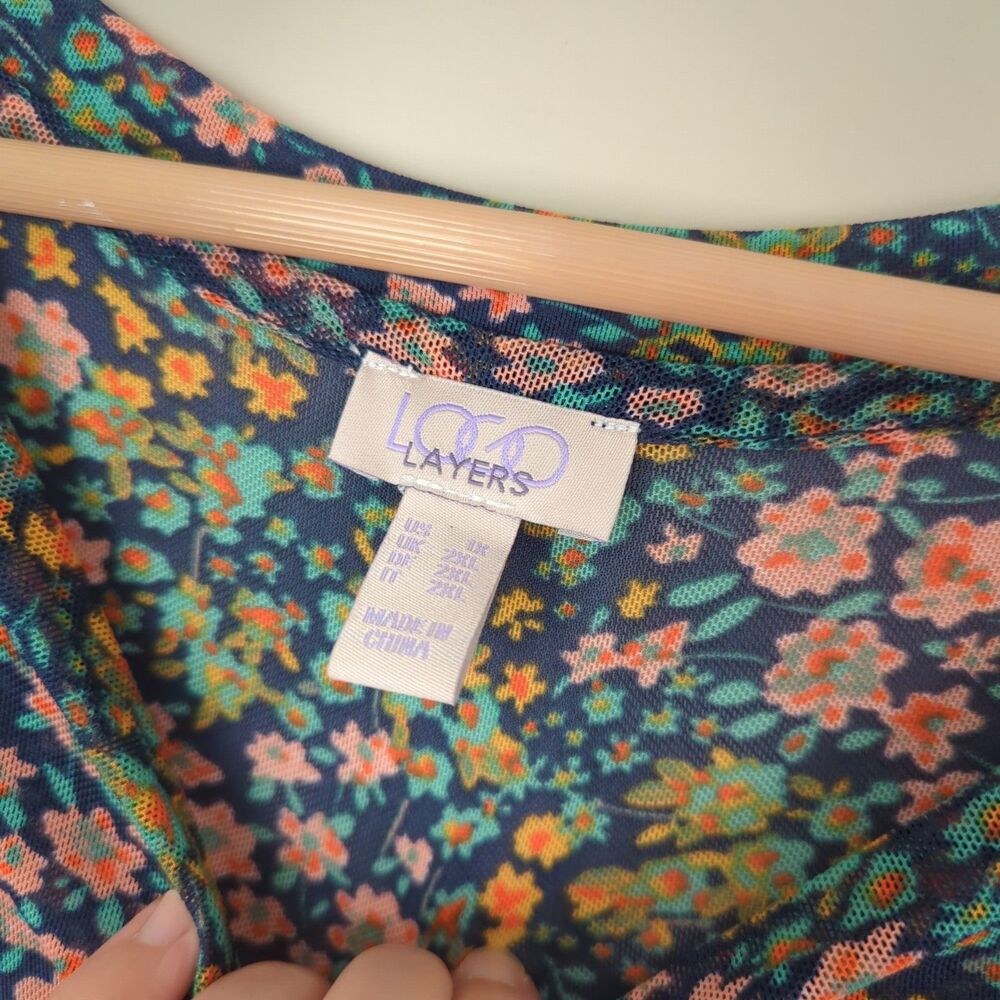 LOGO Layers Lori Goldstein Blue Green Floral Mesh 3/4 Sleeve Top 1X Plus - Picture 4 of 10